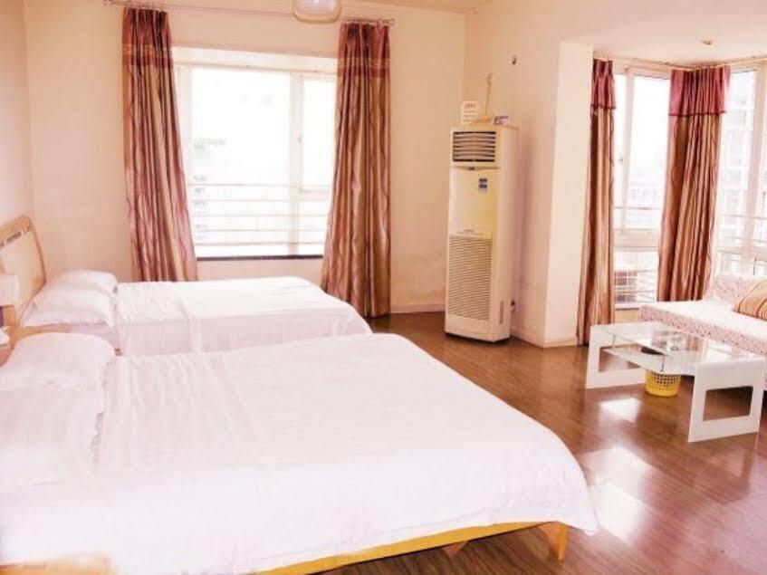 Чунцин: Chongqing Justom Family-style Hotel Apartment