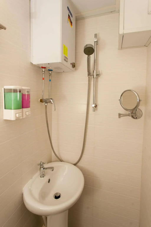 Гонконг: Lily Garden Guest House