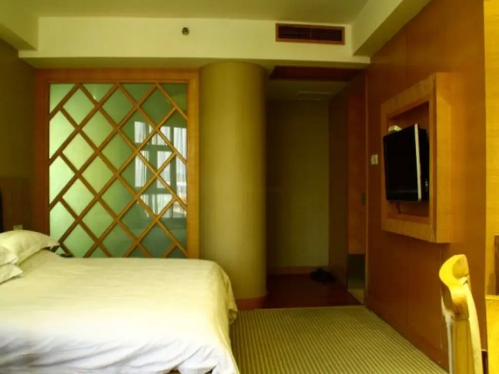 Иу: Yunding Hotel