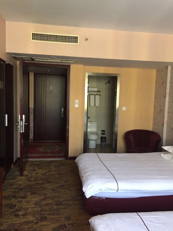 Иу: Yunding Hotel