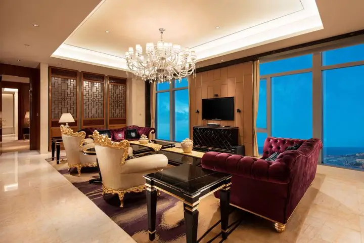 Далянь: Hilton Dalian