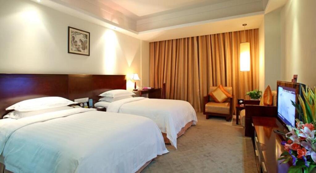 Hangzhou Westlake Golden Plaza Hotel — фото 1