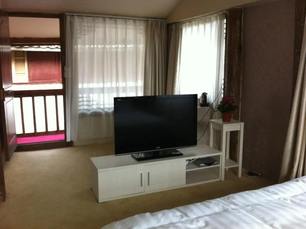Лицзян: Li Jiang Ya Yue Hostel