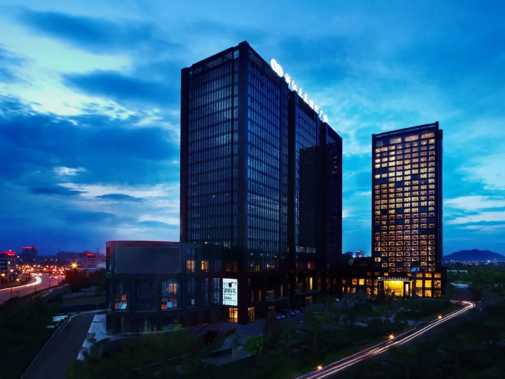 Grand New Century Hotel Canal Hangzhou — фото 1