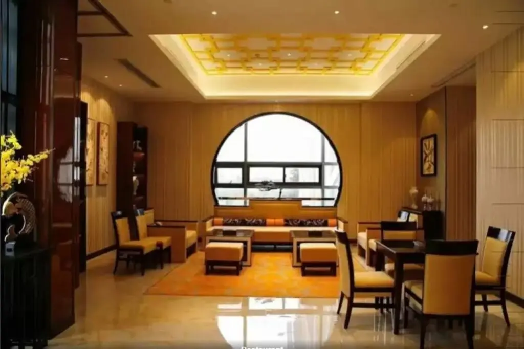 Чжэньцзян: Jurong Shu Guang International Hotel