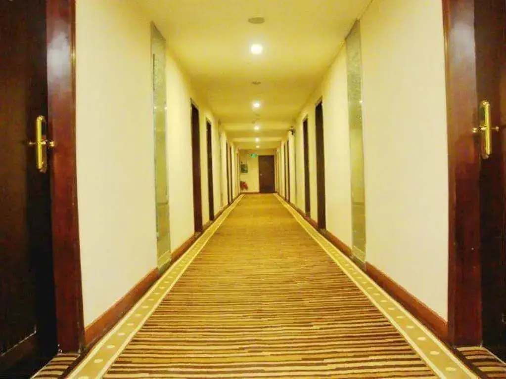 Дунгуань: Super 8 Hotel Dongguan Humen Taiping