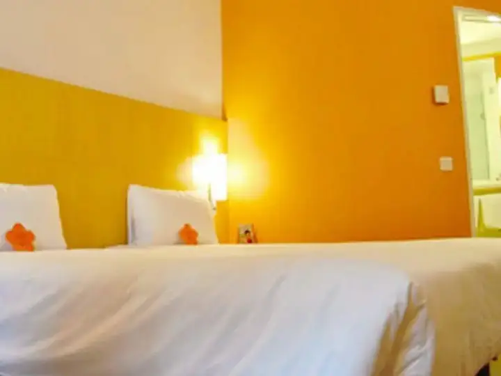 Дунгуань: Super 8 Hotel Dongguan Humen Taiping