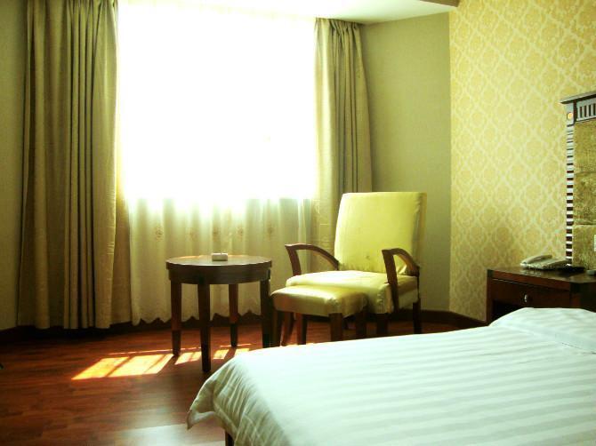 Super 8 Hotel Dongguan Humen Taiping — фото 1