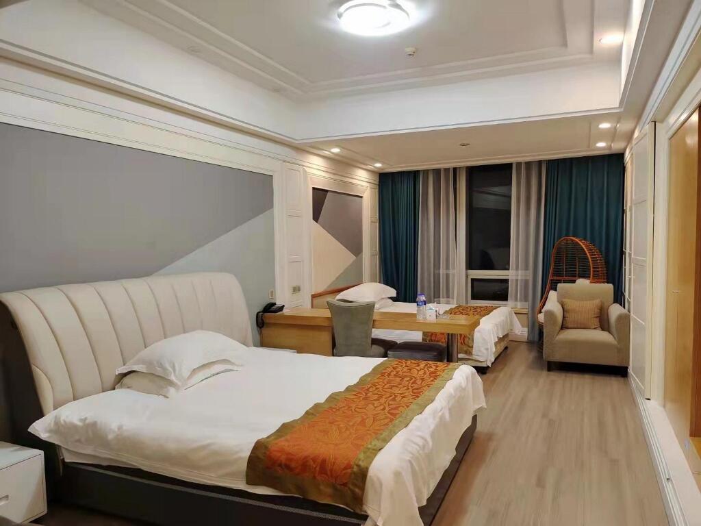 Уси: Wuxi Kaiyan Universal Center Serviced Apartment