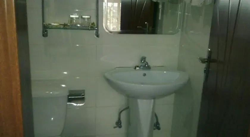 Тайчжоу: Jing Jiang City Star Hotel
