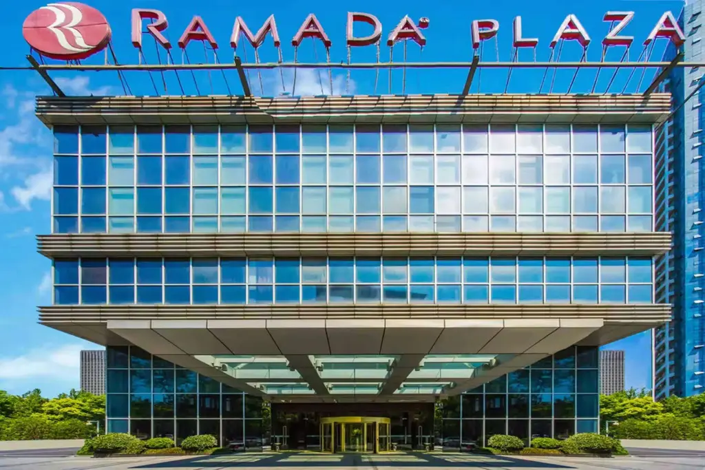 Ханчжоу: Ramada Plaza Riverside Hangzhou