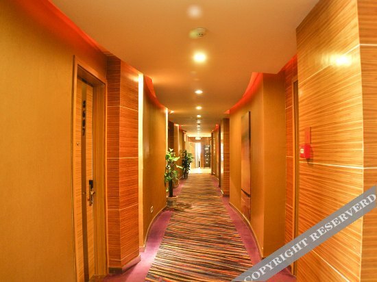 Цзясинь: Starway Hotel Tongxiang Xingzhou
