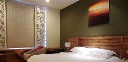 Цзясинь: Starway Hotel Tongxiang Xingzhou