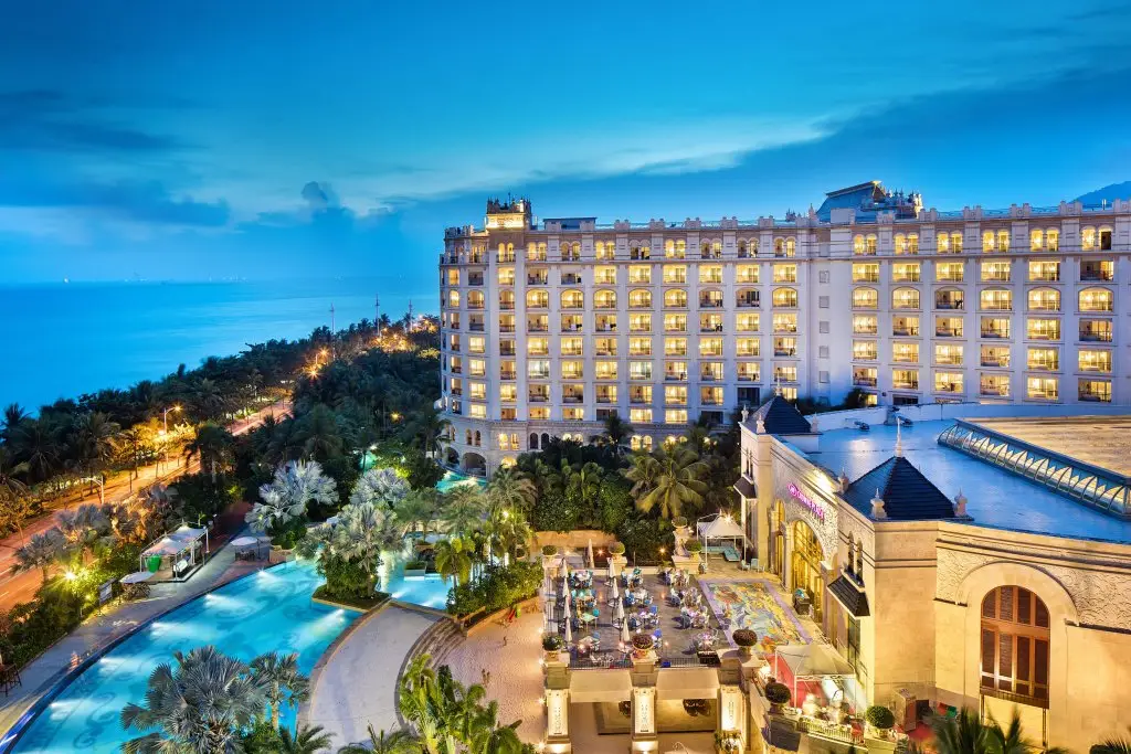 Отель Crowne Plaza Resort Sanya Bay — фото 1