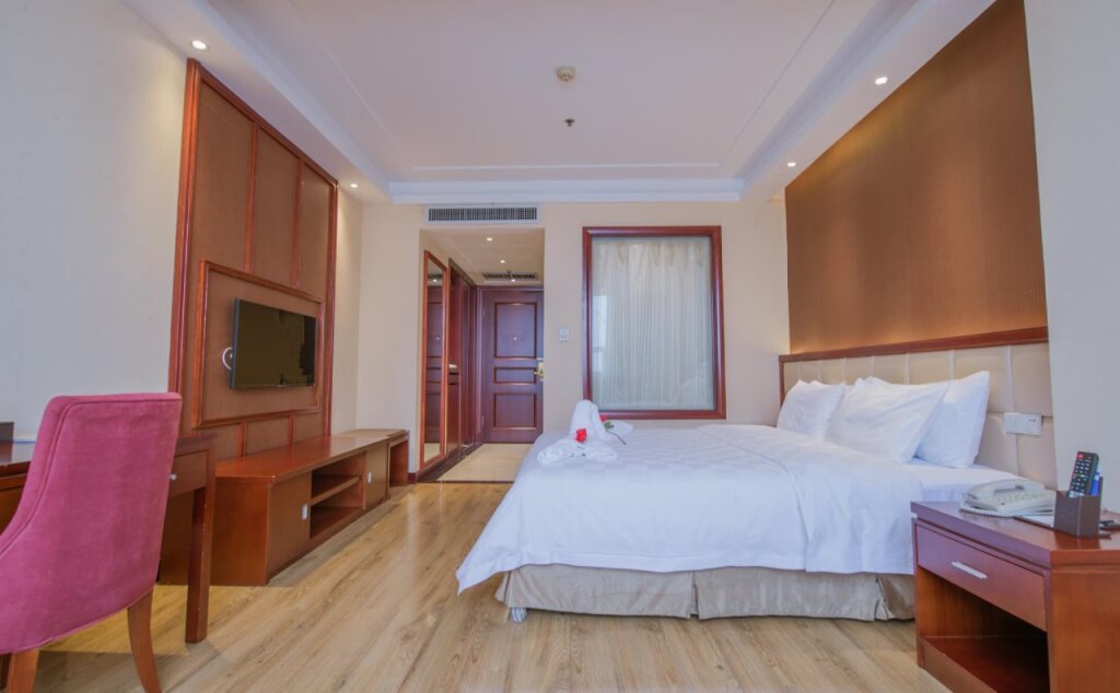 Линьи: Linyi Blue Horizon International Hotel