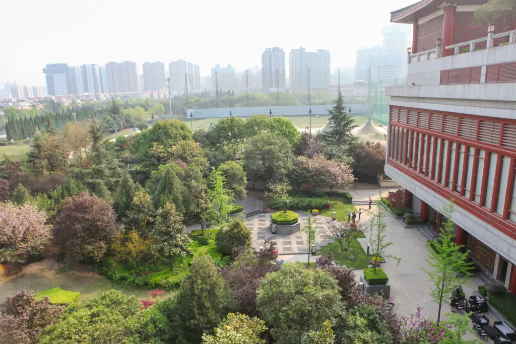 Сиань: Shangri-La Xian
