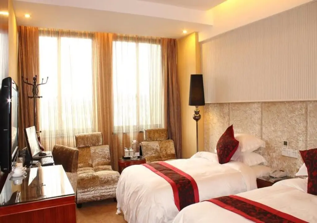 Иу: Yiwu Huang Xuan Hotel