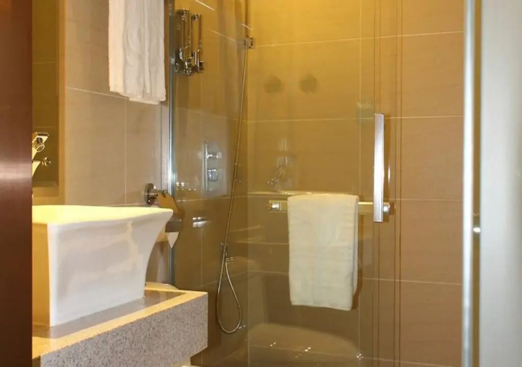 Иу: Yiwu Huang Xuan Hotel