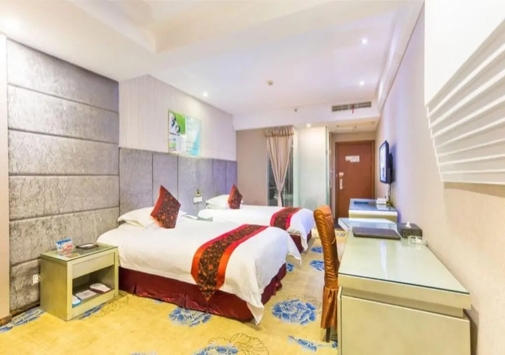 Иу: Yiwu Huang Xuan Hotel