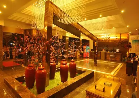 Yiwu Huang Xuan Hotel — фото 1