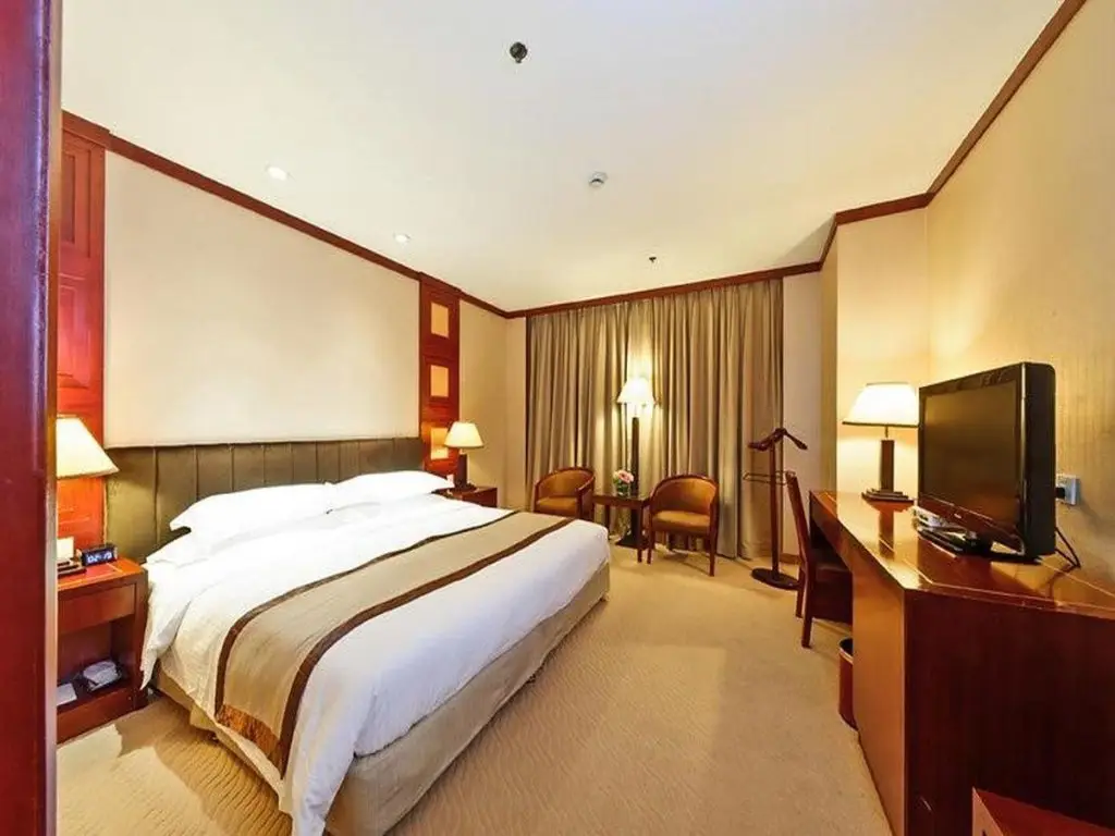 Шанхай: New East Asia Hotel