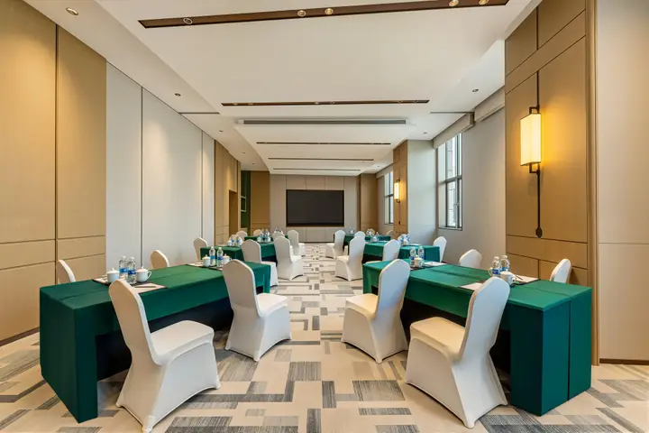 Цзясинь: Seaview Hotel Hangzhou Bay