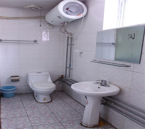 Пекин: Beijing Confucious Hostel