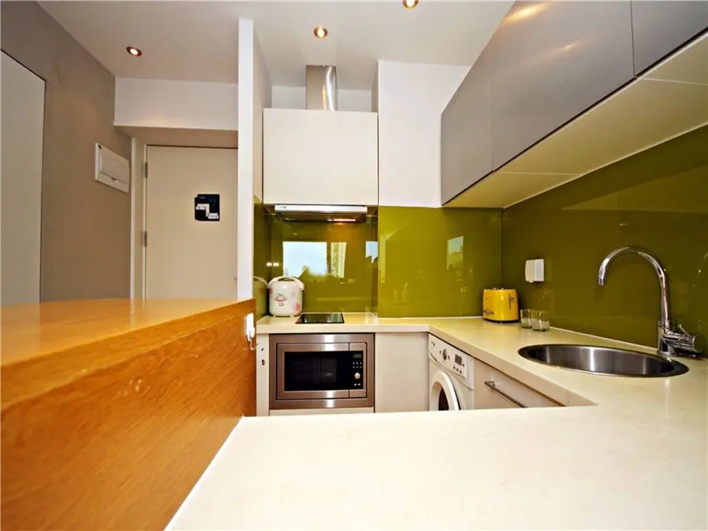 Пекин: Rich&Young Seasons Park Service Apartment