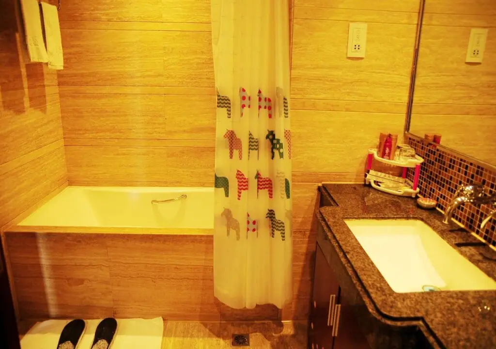 Шанхай: Ziyuan Service Apartment