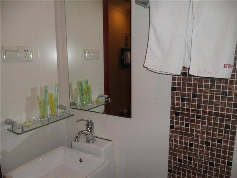 Шанхай: Greentree Inn Shanghai South Railway Station Hotel