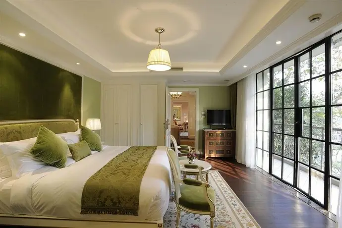 Шанхай: Shanghai Imperial Palace Club