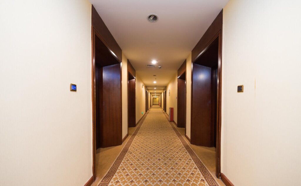 Гуанчжоу: YiFeng Hotel