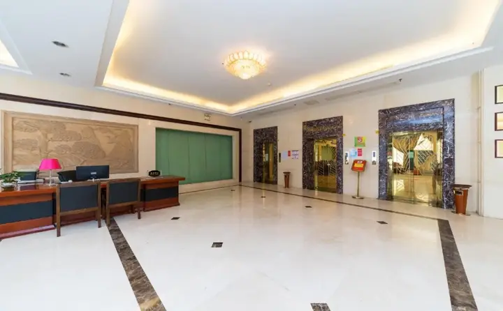 Гуанчжоу: YiFeng Hotel