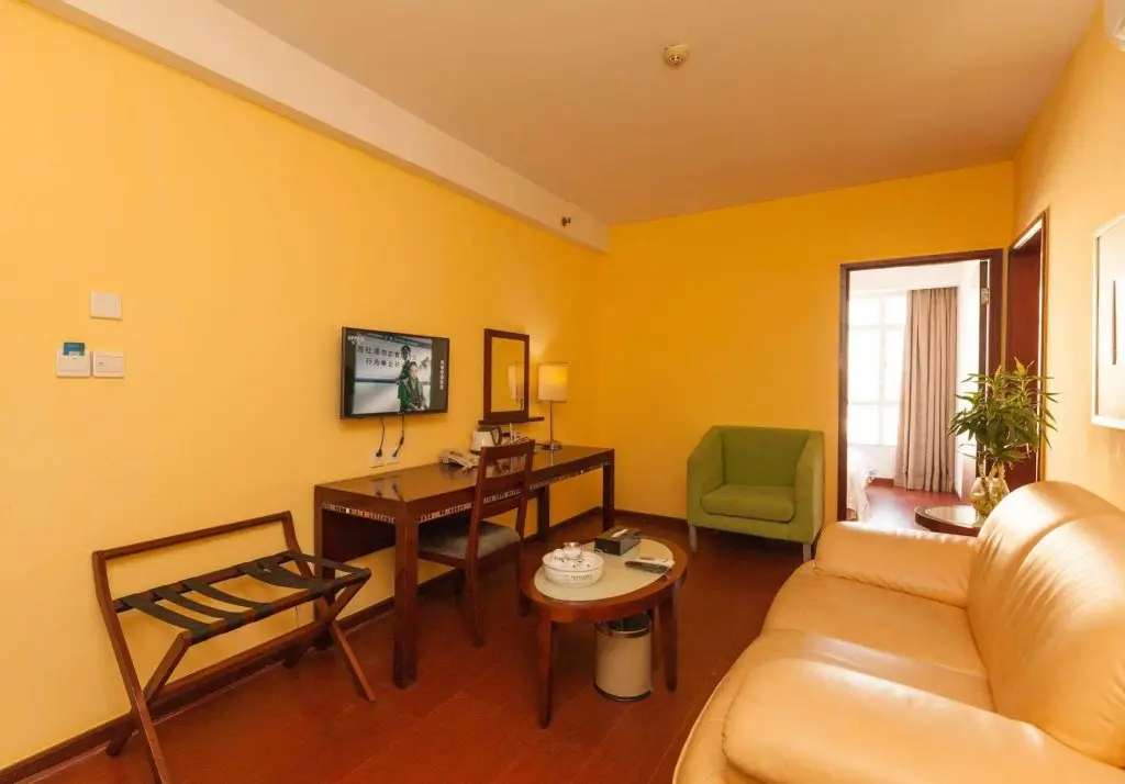 Шэньчжэнь: Chicago Suites International Hotel