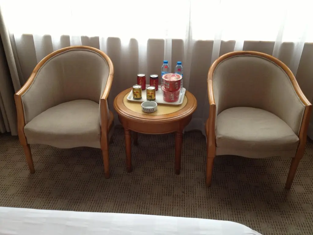 Шэньчжэнь: Shenzhen Overseas Chinese Hotel