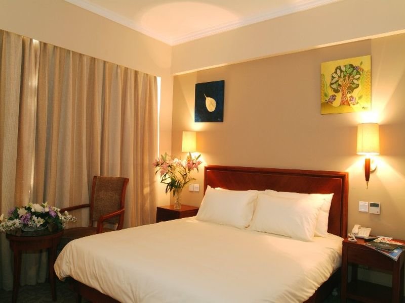 Шанхай: Shanghai Yiting 6+e Hotel (Lujiazui)