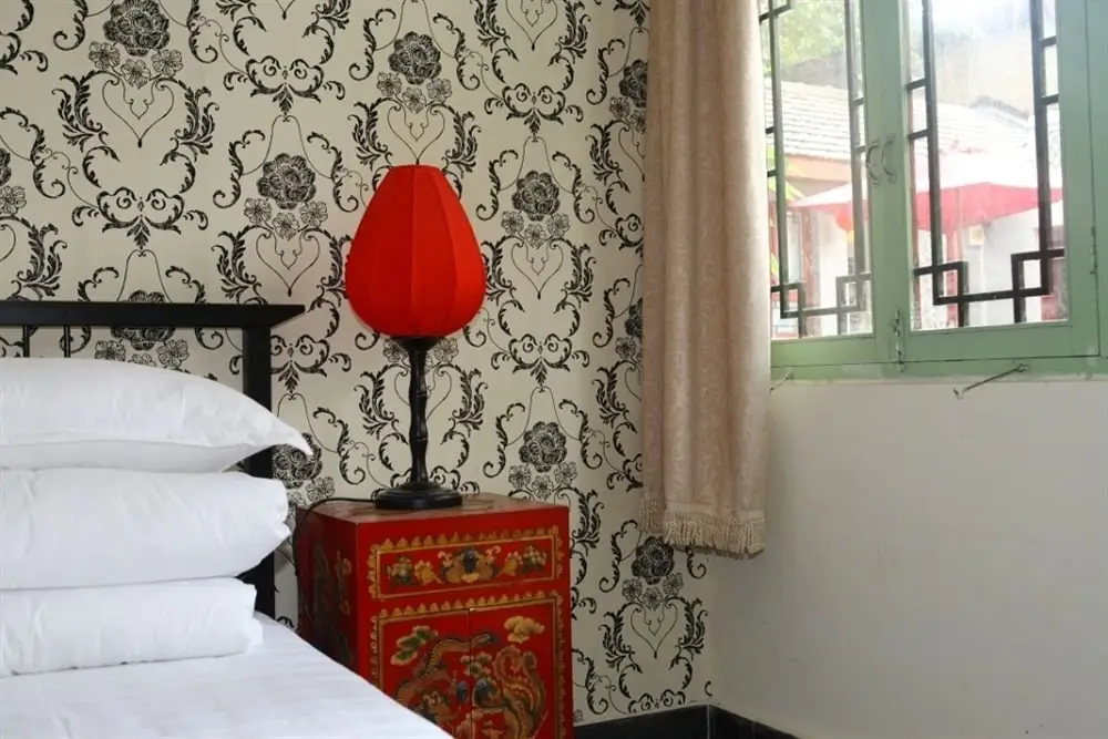 Пекин: Flowering House Courtyard Hotel