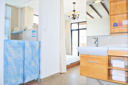Санья: Fenghuang Rujia Holiday Apartments (Sanya Bay Branch)