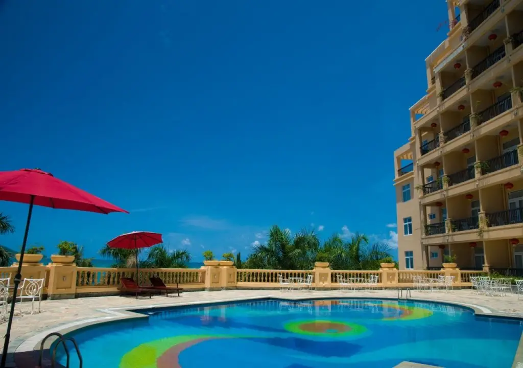 Санья: Отель Golden Phoenix Sea View