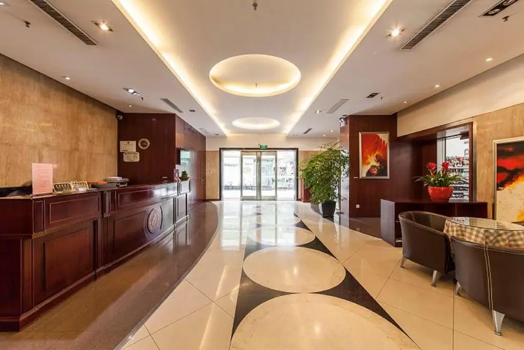 Шанхай: Eastern Garden Service Apartment