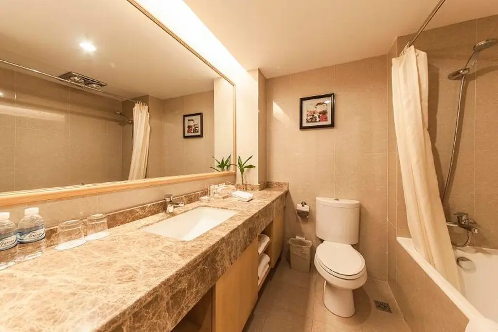 Шанхай: Eastern Garden Service Apartment