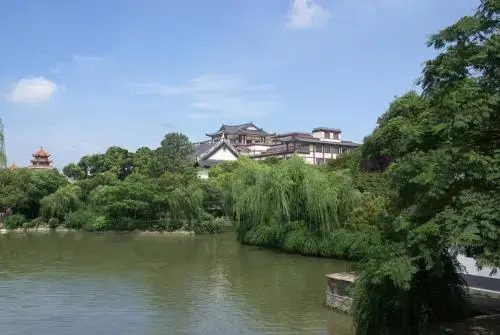 Шанхай: Guhua Garden Hotel