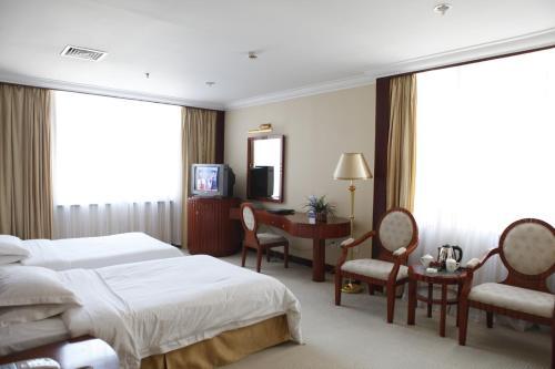 Далянь: Yicheng Business Hotel