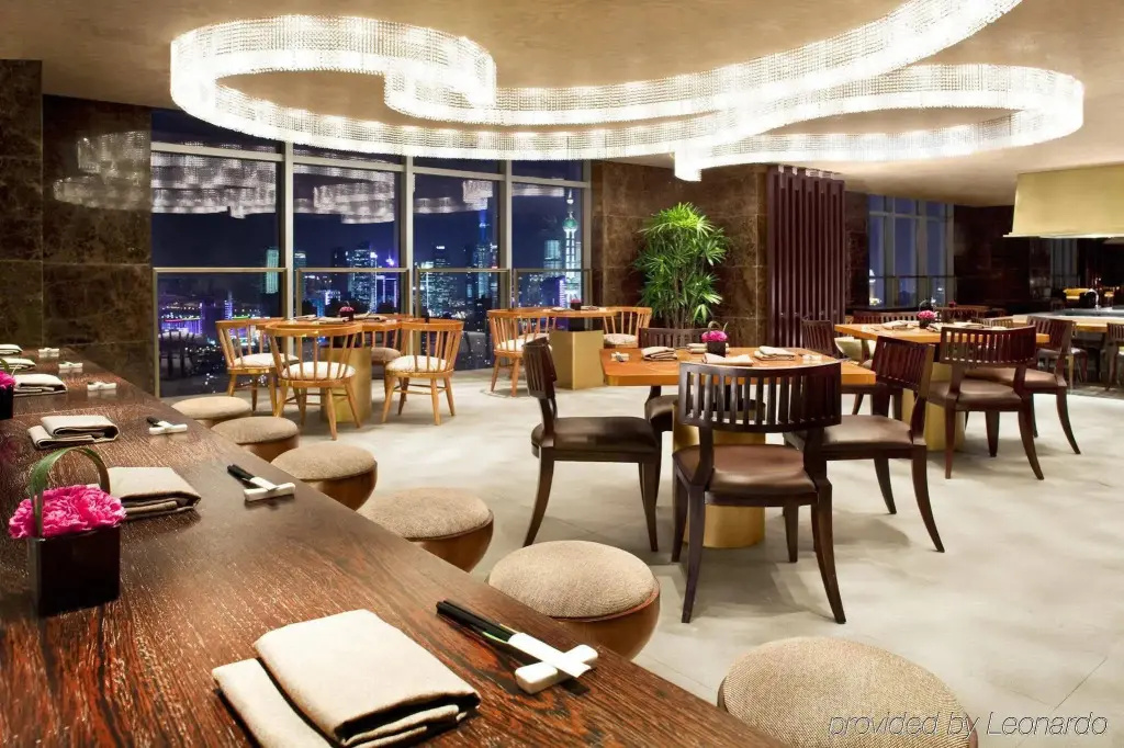 Шанхай: Sheraton Shanghai Hongkou Hotel