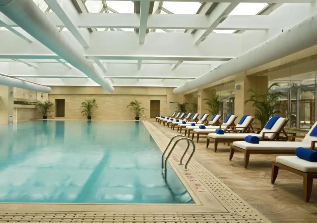 Шанхай: Sheraton Grand Shanghai Pudong Hotel & Residences