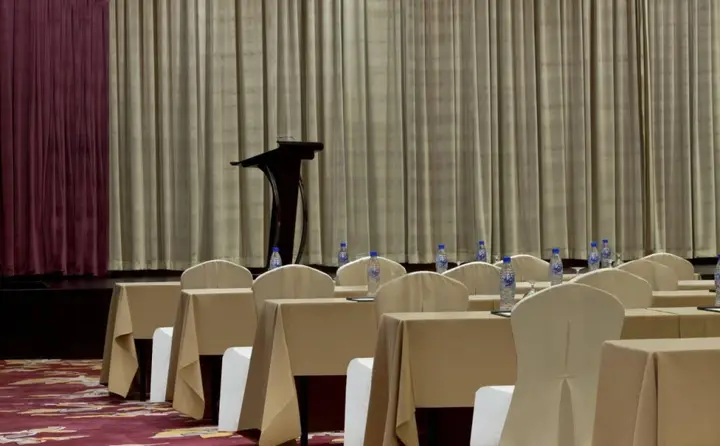 carousel image 4