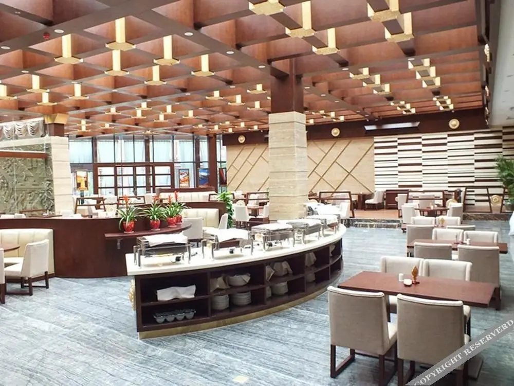 Цзючжайгоу: Jiuzhaigou Sanroyal International Hotel