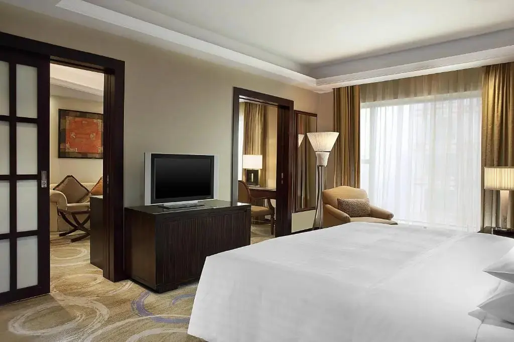 Нинбо: Sheraton Ningbo Hotel
