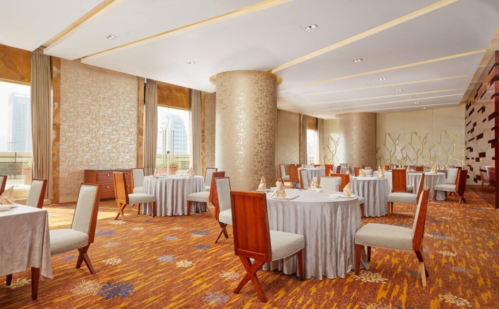 Нанкин: The Westin Nanjing Xuanwu Lake