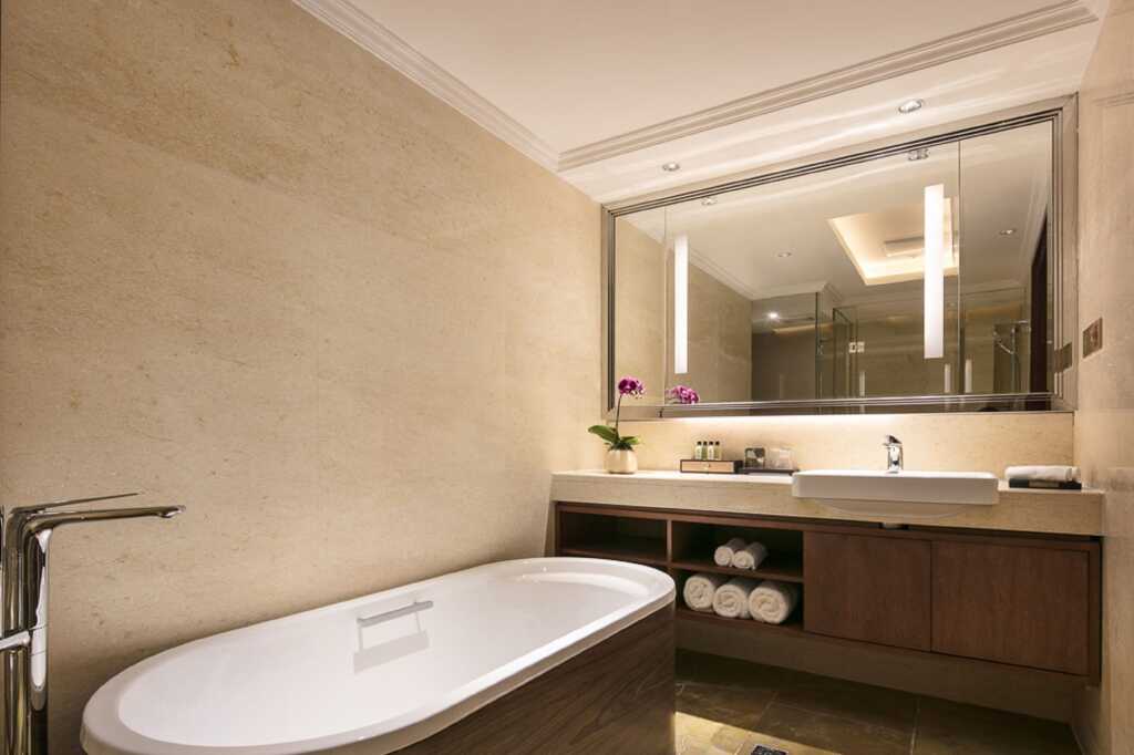 Нанкин: Sheraton Nanjing Kingsley Hotel & Towers